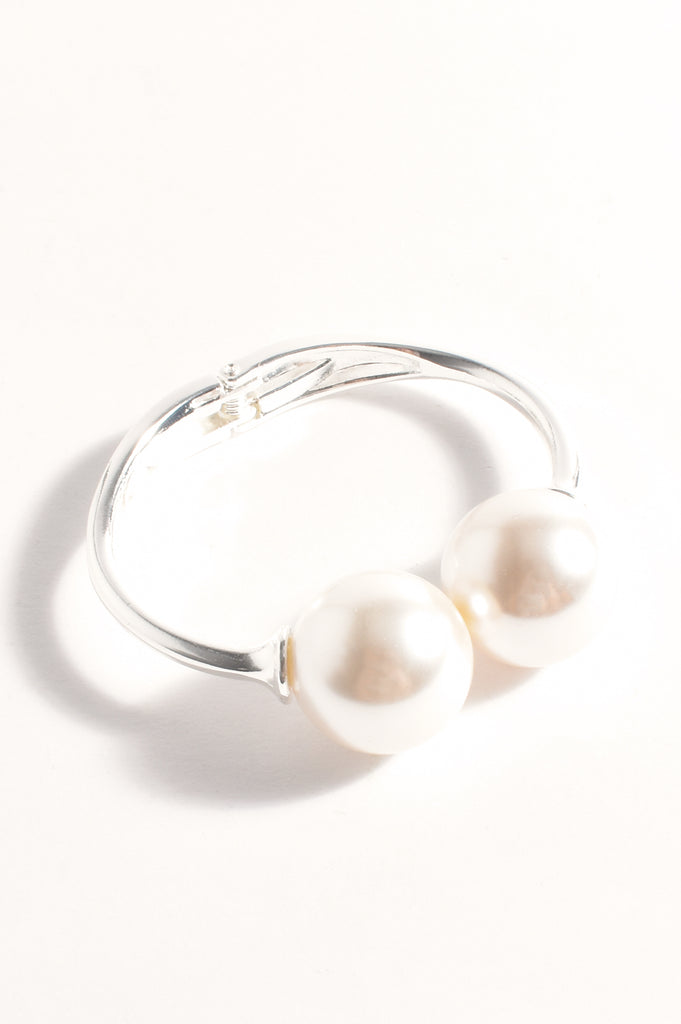 Large Faux Pearl Centre Bangle