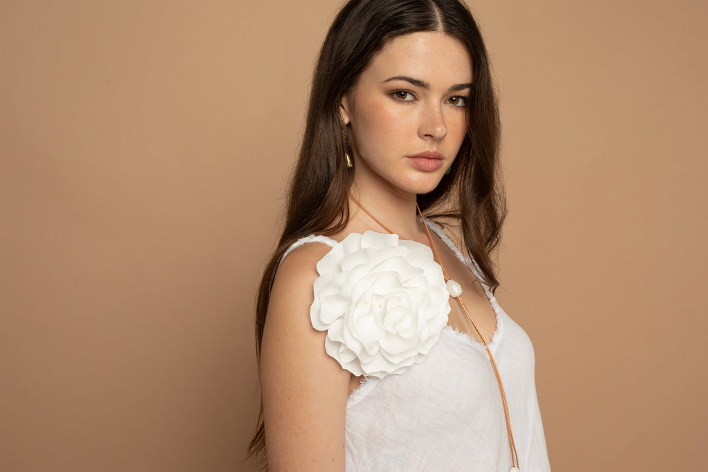 Floral Broach Clip